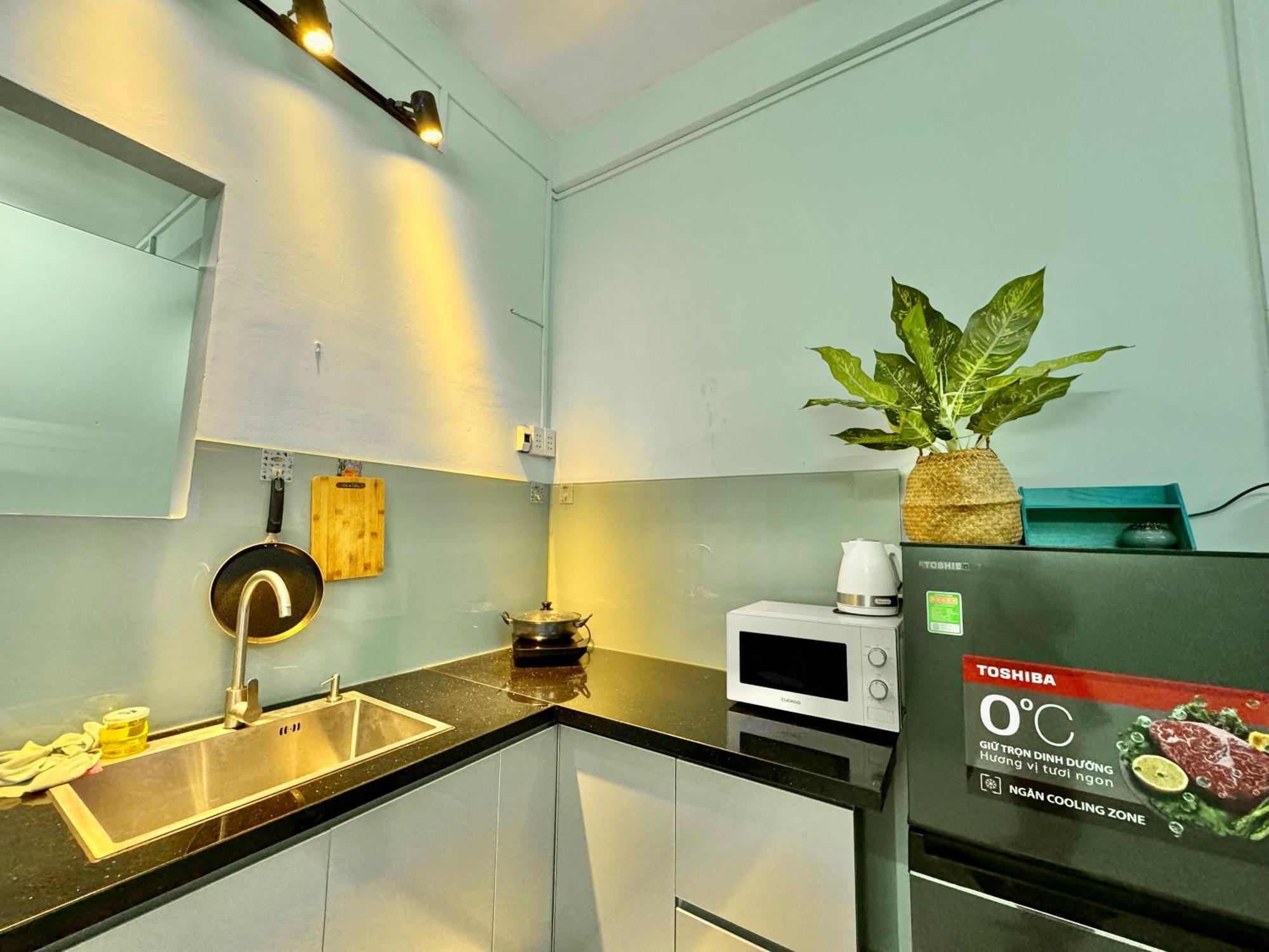 Black And White Dist 1 Apartamento *